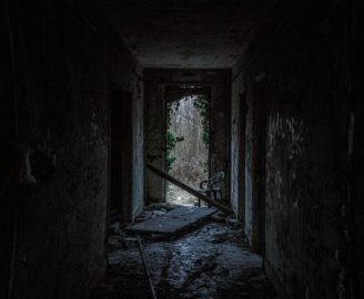 A Guide to Capturing Forgotten Places Through Photography