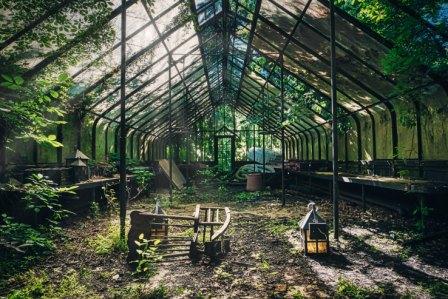 A Guide to Capturing Forgotten Places Through Photography