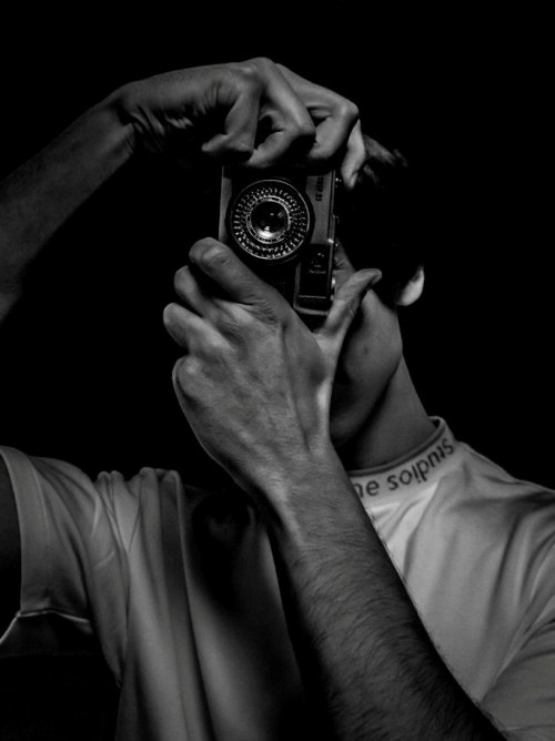 Is Photography a Viable Career Choice? Exploring the Pros and Cons
